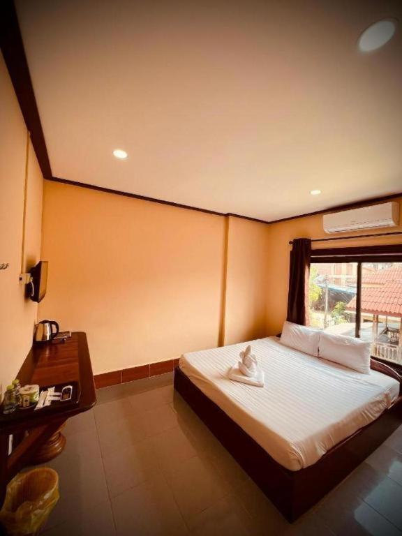 Walking Street Villa Vang Vieng Esterno foto