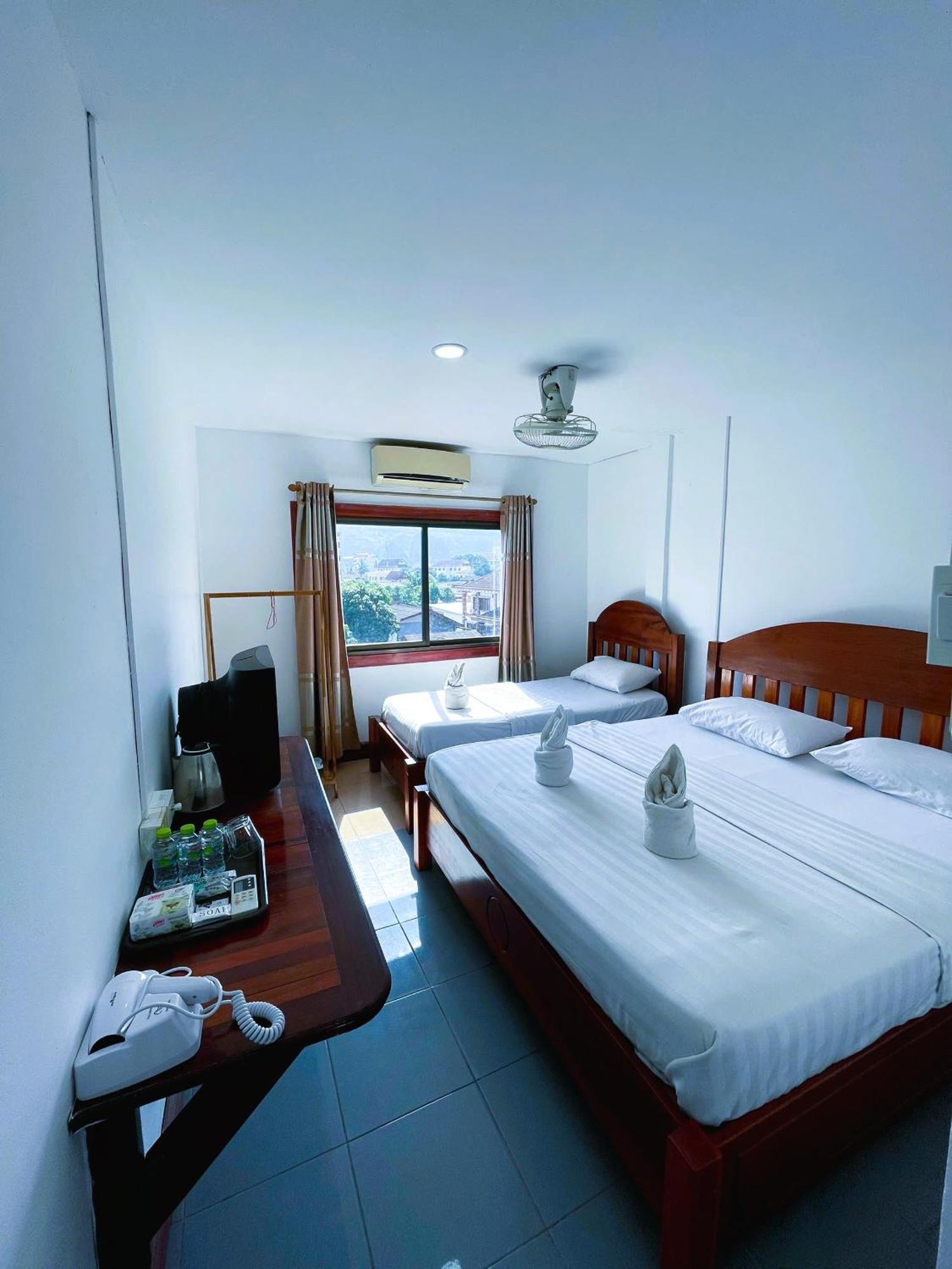 Walking Street Villa Vang Vieng Esterno foto